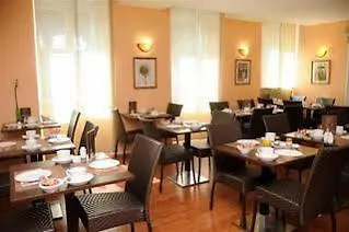 Best Western Royal St Jean Hotel